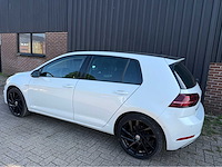 Volkswagen - e-golf - personenauto - 2017 - afbeelding 25 van  29