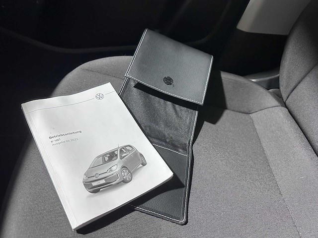 Volkswagen - e-up! - e-up! hi-up - nl - 2022 - afbeelding 10 van  16