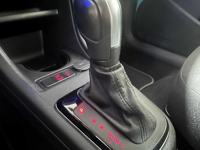 Volkswagen - e-up! - e-up! style - kgh-96-z- 2022 - afbeelding 6 van  14