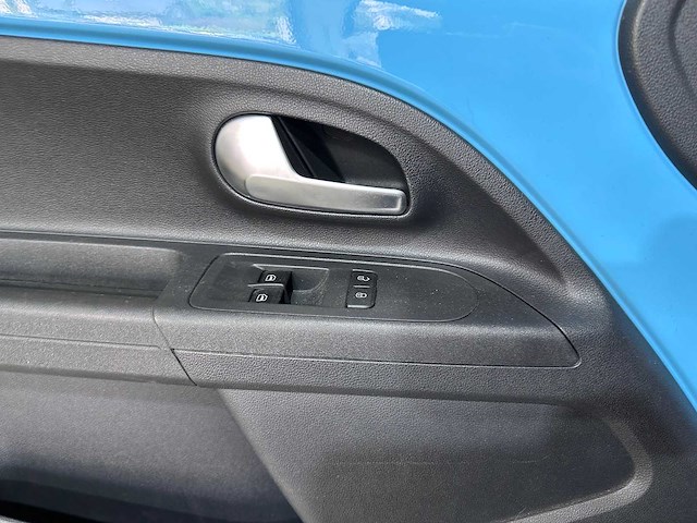 Volkswagen - e-up! - e-up! style - kgh-96-z- 2022 - afbeelding 3 van  19