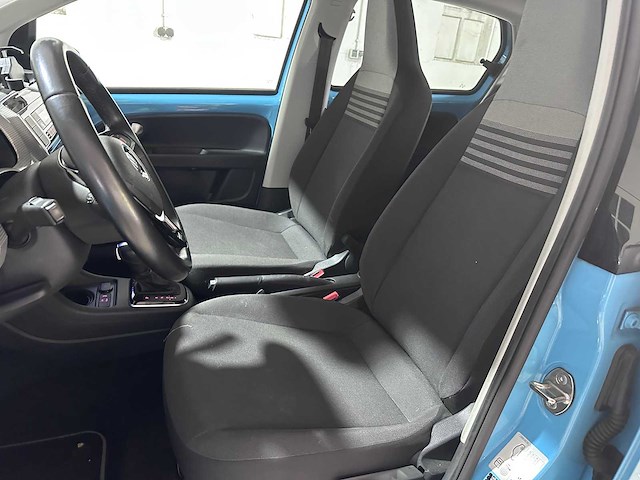 Volkswagen - e-up! - e-up! style - kgh-96-z- 2022 - afbeelding 7 van  19