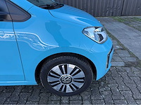 Volkswagen - e-up! - personenauto - 2016 - afbeelding 8 van  12