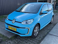 Volkswagen - e-up! - personenauto - 2016 - afbeelding 1 van  28