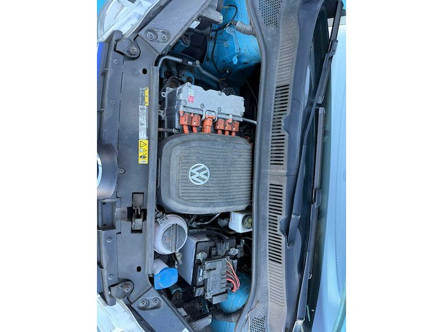 Volkswagen - e-up! - personenauto - 2016 - afbeelding 18 van  29