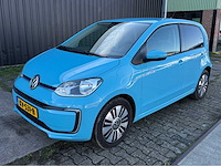 Volkswagen - e-up! - personenauto - 2016 - afbeelding 12 van  29