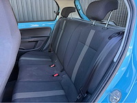 Volkswagen - e-up! - personenauto - 2016 - afbeelding 15 van  27