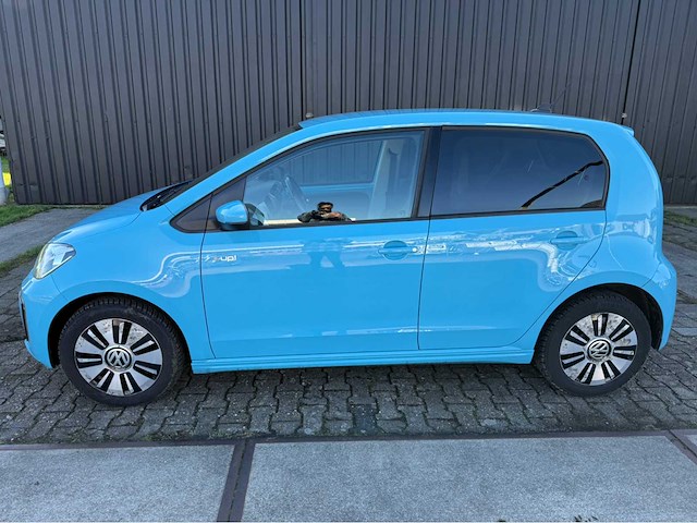 Volkswagen - e-up! - personenauto - 2016 - afbeelding 4 van  27