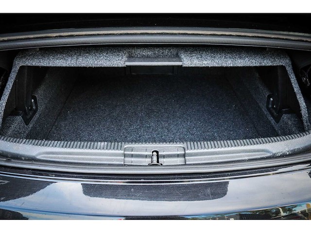 Volkswagen - eos - 2.0 t-fsi - 64-zk-kl - afbeelding 9 van  22