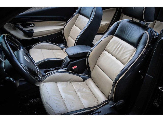 Volkswagen - eos - 2.0 t-fsi - 64-zk-kl - afbeelding 20 van  22