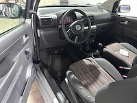 Volkswagen - fox - 1.2 trendline - 96-rt-gz- 2005 - afbeelding 9 van  11