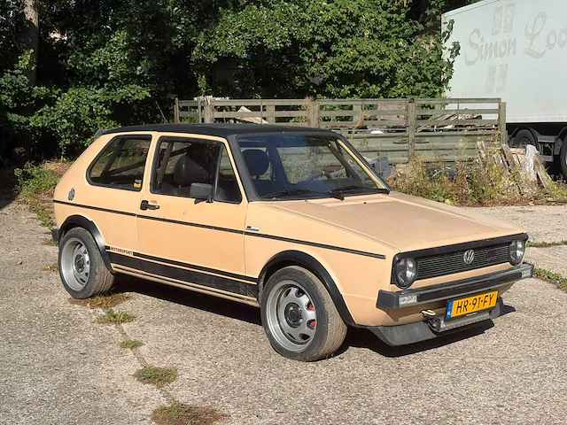 Volkswagen - golf - 1.1 c gti - oldtimer - afbeelding 9 van  13
