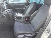 Volkswagen - golf - 1.2 tsi highl. bl.m - car - 2011 - afbeelding 2 van  4