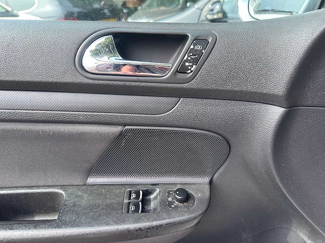 Volkswagen - golf - 1.4 trendline - 99-np-df - afbeelding 2 van  17