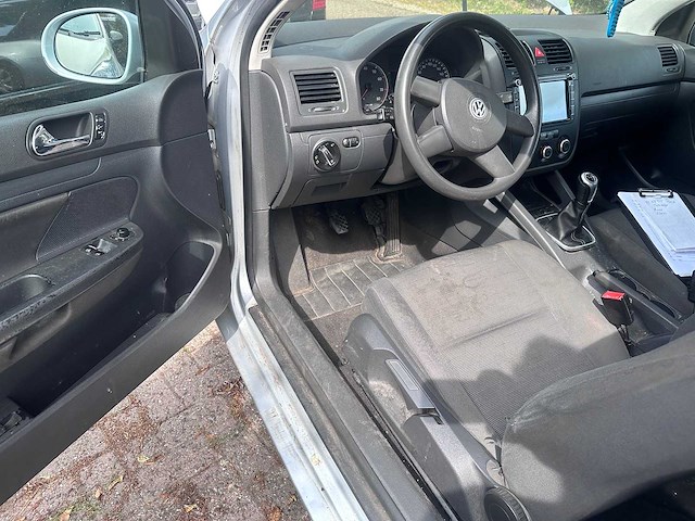 Volkswagen - golf - 1.4 trendline - 99-np-df - afbeelding 15 van  17