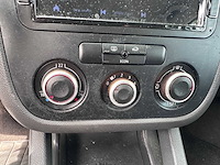 Volkswagen - golf - 1.4 trendline - 99-np-df - afbeelding 4 van  17