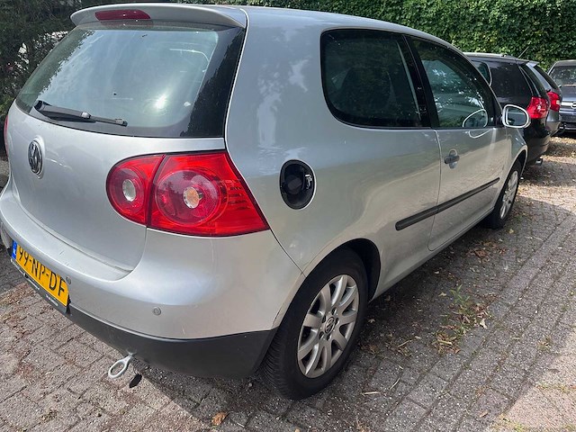 Volkswagen - golf - 1.4 trendline - 99-np-df - afbeelding 12 van  17