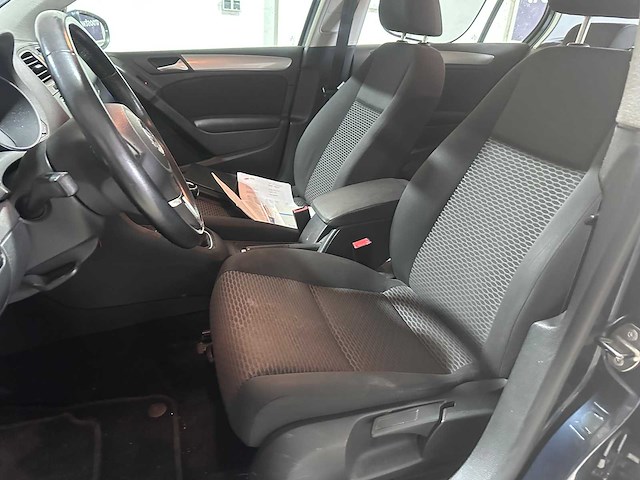 Volkswagen - golf - 1.4 trendline - car - 2010 - afbeelding 6 van  20