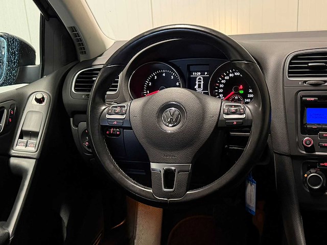 Volkswagen - golf - 1.4 tsi comfortline - 64-ntf-4- 2010- iaw - afbeelding 15 van  30
