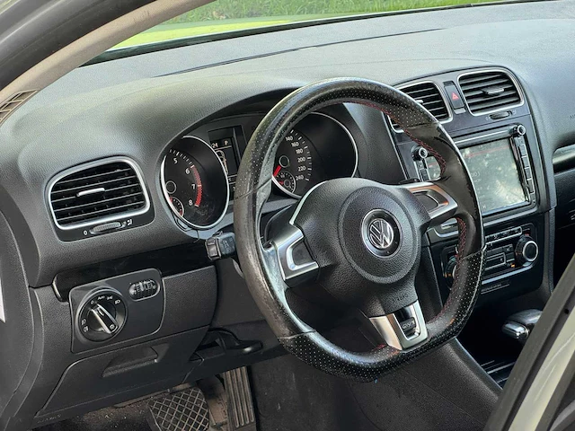 Volkswagen - golf - 1.4 tsi comfortline - automaat - 2009 - 25-jrb-4 - personenauto - afbeelding 2 van  16