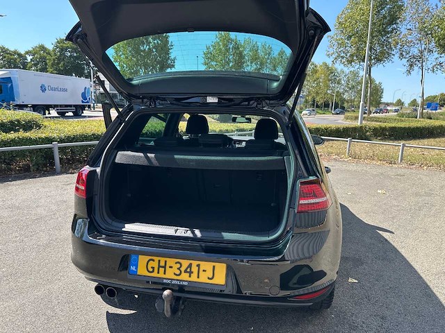 Volkswagen - golf - 1.4 tsi gte - car - 2015 - afbeelding 10 van  48