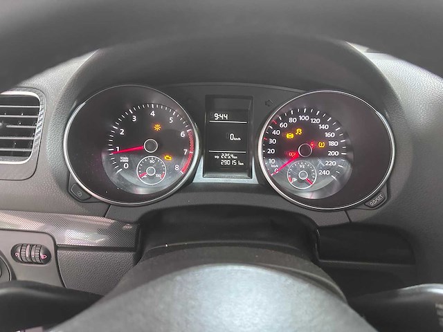 Volkswagen - golf - 1.6 comfortline - tk-207-x - 2009 - afbeelding 18 van  18