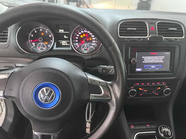Volkswagen - golf - 1.6 comfortline - tk-207-x - 2009 - afbeelding 17 van  18