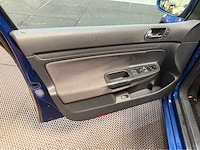 Volkswagen - golf - 1.6 fsi trendline - personenauto - 2004 - afbeelding 10 van  28