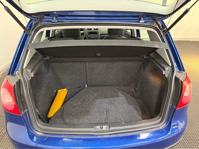 Volkswagen - golf - 1.6 fsi trendline - personenauto - 2004 - afbeelding 20 van  28