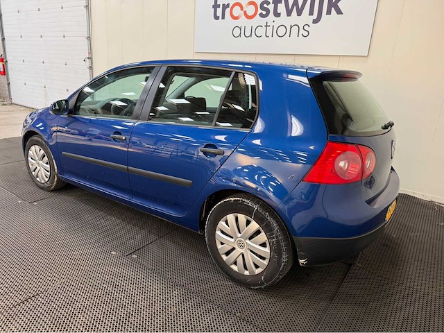 Volkswagen - golf - 1.6 fsi trendline - personenauto - 2004 - afbeelding 23 van  28