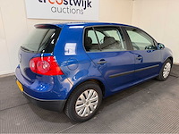 Volkswagen - golf - 1.6 fsi trendline - personenauto - 2004 - afbeelding 24 van  28