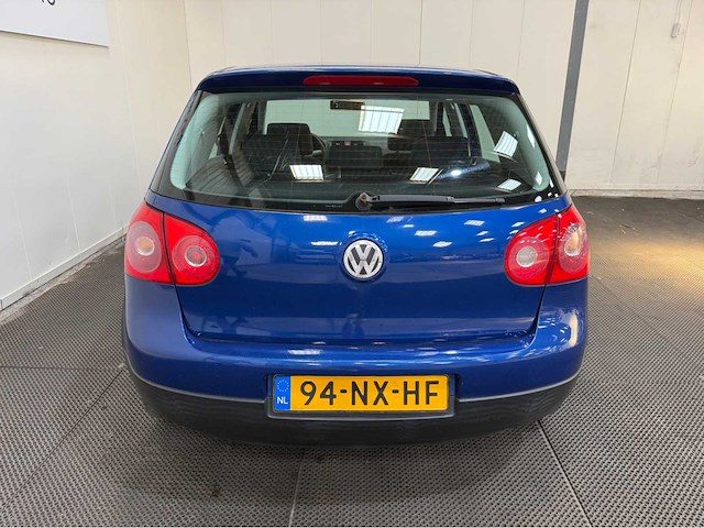 Volkswagen - golf - 1.6 fsi trendline - personenauto - 2004 - afbeelding 28 van  28