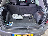 Volkswagen - golf - 1.6 fsi trendline rhd- hfx-81-z- 2007 - afbeelding 3 van  11