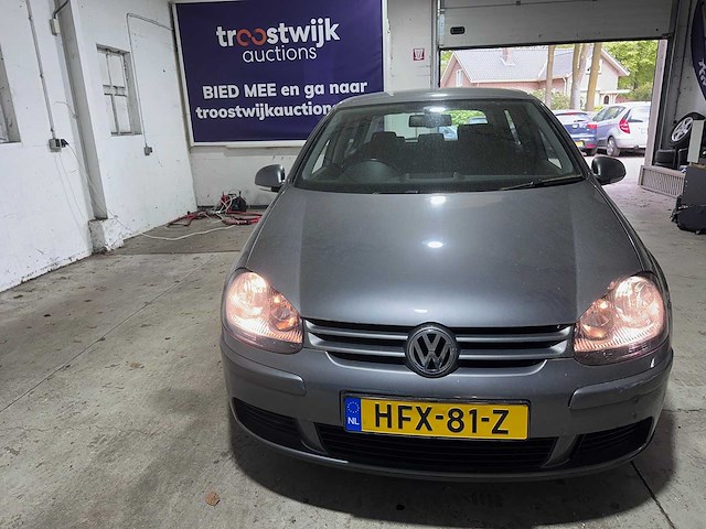 Volkswagen - golf - 1.6 fsi trendline rhd- hfx-81-z- 2007 - afbeelding 1 van  11