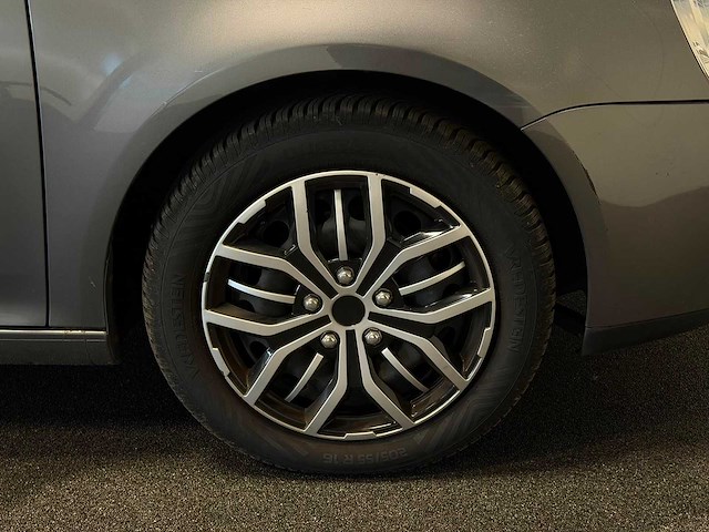 Volkswagen - golf - 1.6 fsi turijn 18-tb-xs 2006 iaw - afbeelding 17 van  19