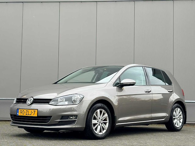 Volkswagen - golf - 1.6 tdi comfortline - nap - 90-zlj-7 - 2013 - afbeelding 1 van  19