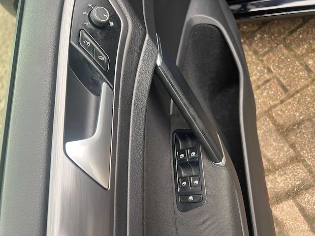 Volkswagen - golf - 1.6 tdi highline , j-505-dl - afbeelding 14 van  29