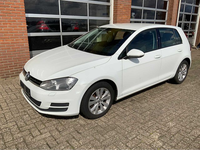 Volkswagen - golf - 1.6 tdi trendline - personenauto - 2013 - afbeelding 1 van  22
