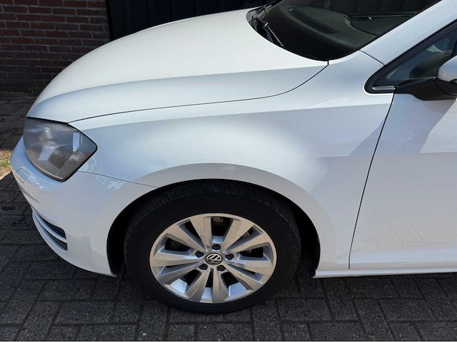 Volkswagen - golf - 1.6 tdi trendline - personenauto - 2013 - afbeelding 16 van  28