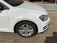 Volkswagen - golf - 1.6 tdi trendline - personenauto - 2013 - afbeelding 15 van  26