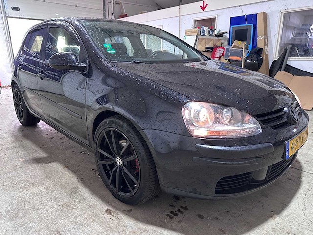 Volkswagen - golf - 1.6 trendline - 49-px-xt- 2005 - afbeelding 10 van  12