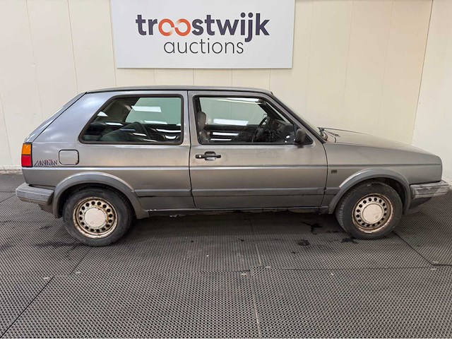 Volkswagen - golf - 1.8 inj. - oldtimer - 1989 - afbeelding 17 van  21