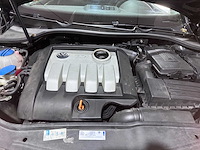 Volkswagen - golf - 1.9 tdi sportline h6 - 33-rl-jx- 2005 - afbeelding 7 van  15