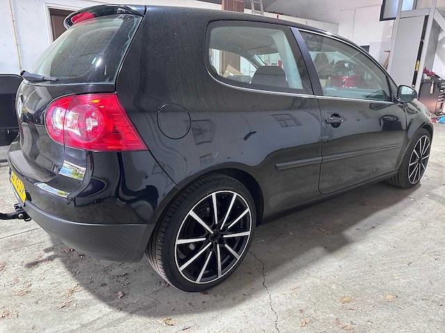 Volkswagen - golf - 1.9 tdi sportline h6 - 33-rl-jx- 2005 - afbeelding 10 van  15