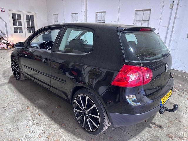 Volkswagen - golf - 1.9 tdi sportline h6 - 33-rl-jx- 2005 - afbeelding 8 van  15