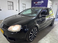 Volkswagen - golf - 1.9 tdi sportline h6 - 33-rl-jx- 2005 - afbeelding 1 van  7