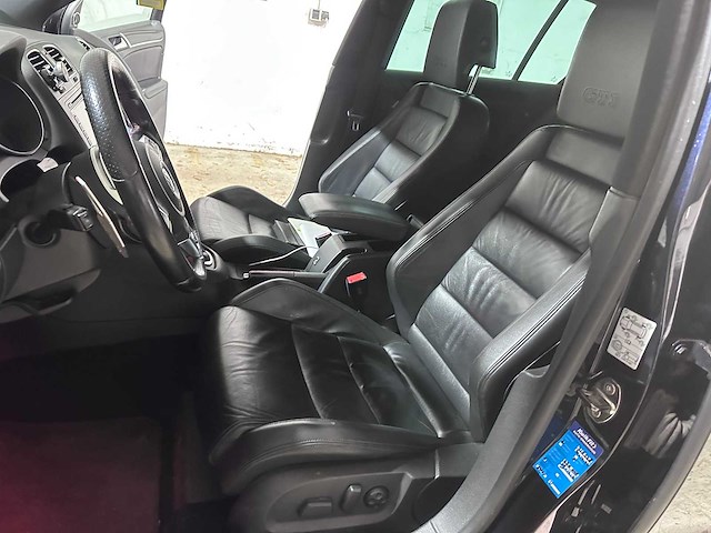 Volkswagen - golf - 2.0 dsg gti - car - 2010 - afbeelding 7 van  24
