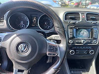 Volkswagen - golf - 2.0 gti - 04-jxz-1- 2009 - afbeelding 14 van  17
