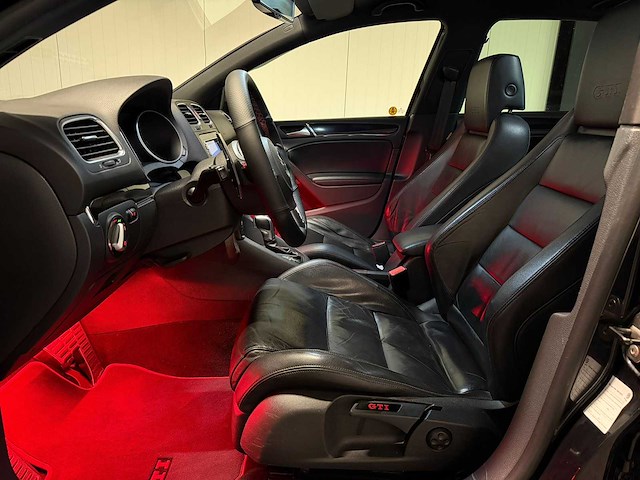 Volkswagen - golf - 2.0 gti 2012 9-xsg-67 iaw - afbeelding 20 van  23