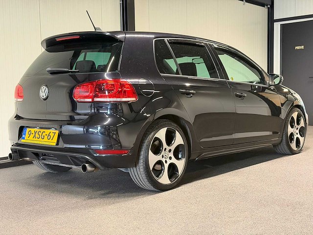 Volkswagen - golf - 2.0 gti 2012 9-xsg-67 iaw - afbeelding 18 van  30