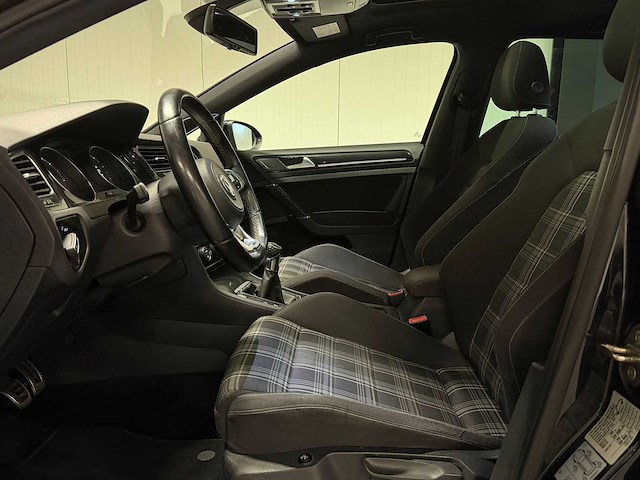Volkswagen - golf - 2.0 tdi gtd bns ed. - car - 2014|3-xxg-02|iaw - afbeelding 27 van  31